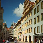 Hyperion Am Schloss 5*