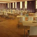 Hotel Hyperion Am Schloss 5*