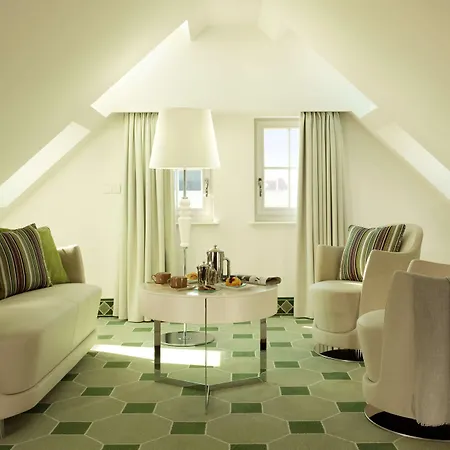 호텔 Hyperion Am Schloss 드레스덴