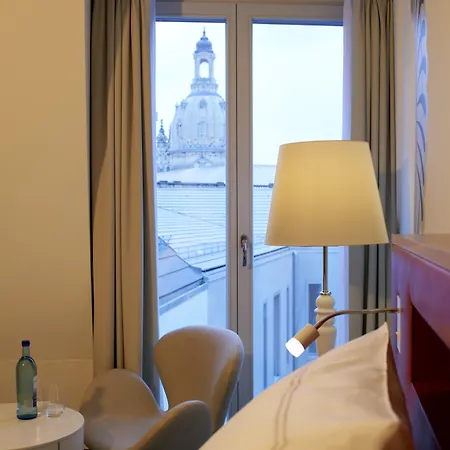 Hyperion Am Schloss דרזדן