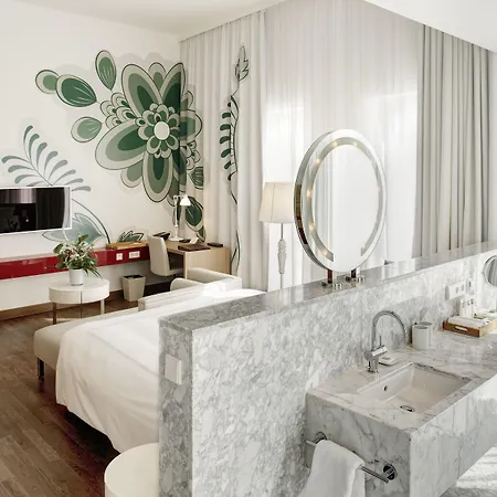 Hyperion Am Schloss 호텔