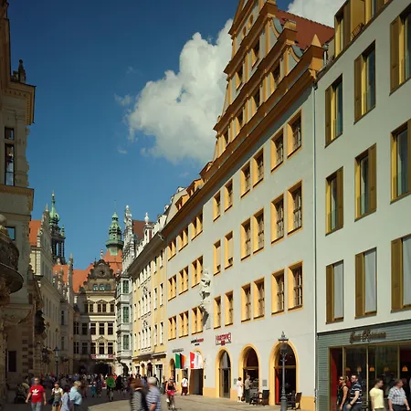 Hyperion Am Schloss 5*