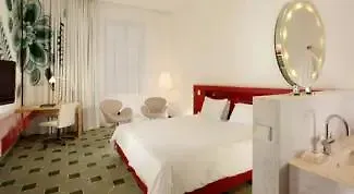 Hotel Hyperion Am Schloss 5*