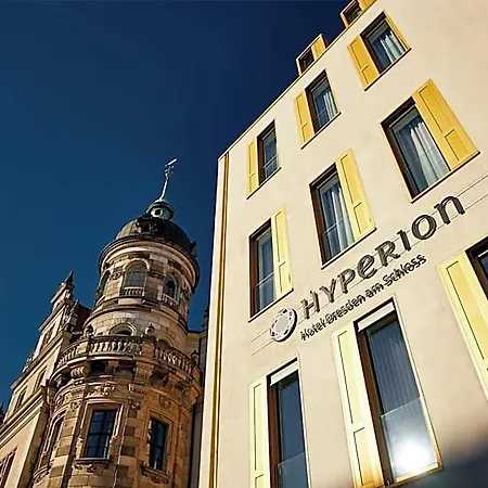 Hyperion Am Schloss 5*