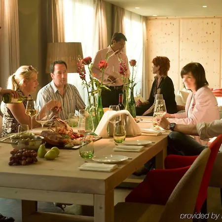 Hyperion Am Schloss 드레스덴