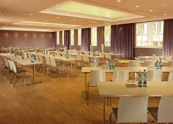 Hyperion Am Schloss Dresde