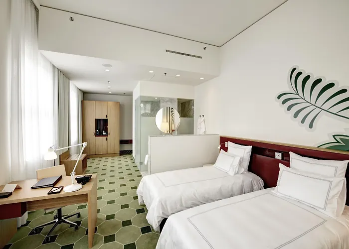 Hotell Hyperion Am Schloss 5*