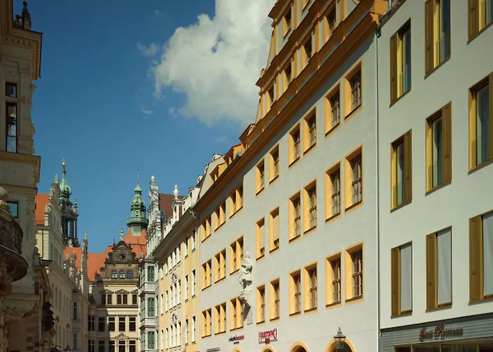 Hyperion Am Schloss 5*