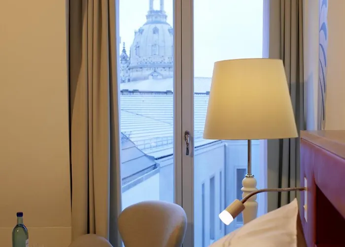 Hyperion Am Schloss Δρέσδη